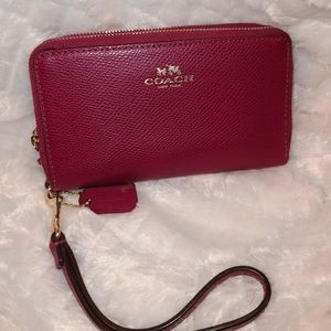 Coach Double Zip Wallet - Wine/Cranberry